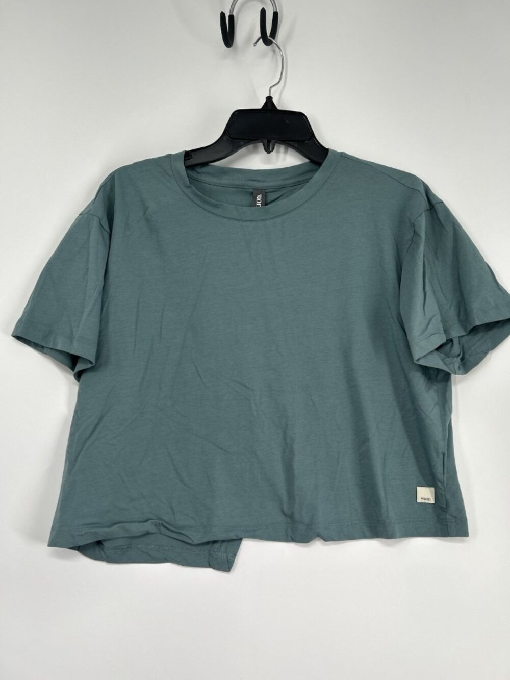 Vuori Feather Cross Back Tee Shirt Womens LARGE GREEN Boxy Cropped Fit